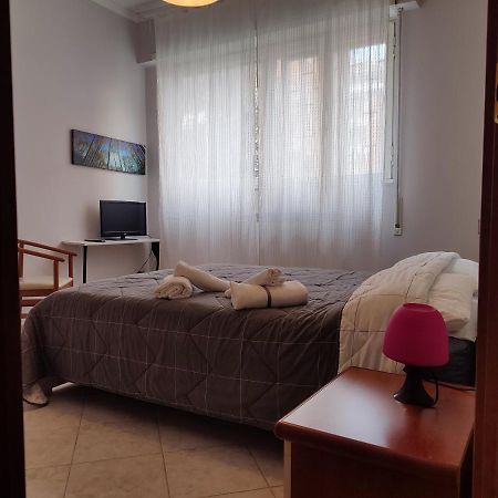 Malu Suite Λίντο ντι Όστια Εξωτερικό φωτογραφία